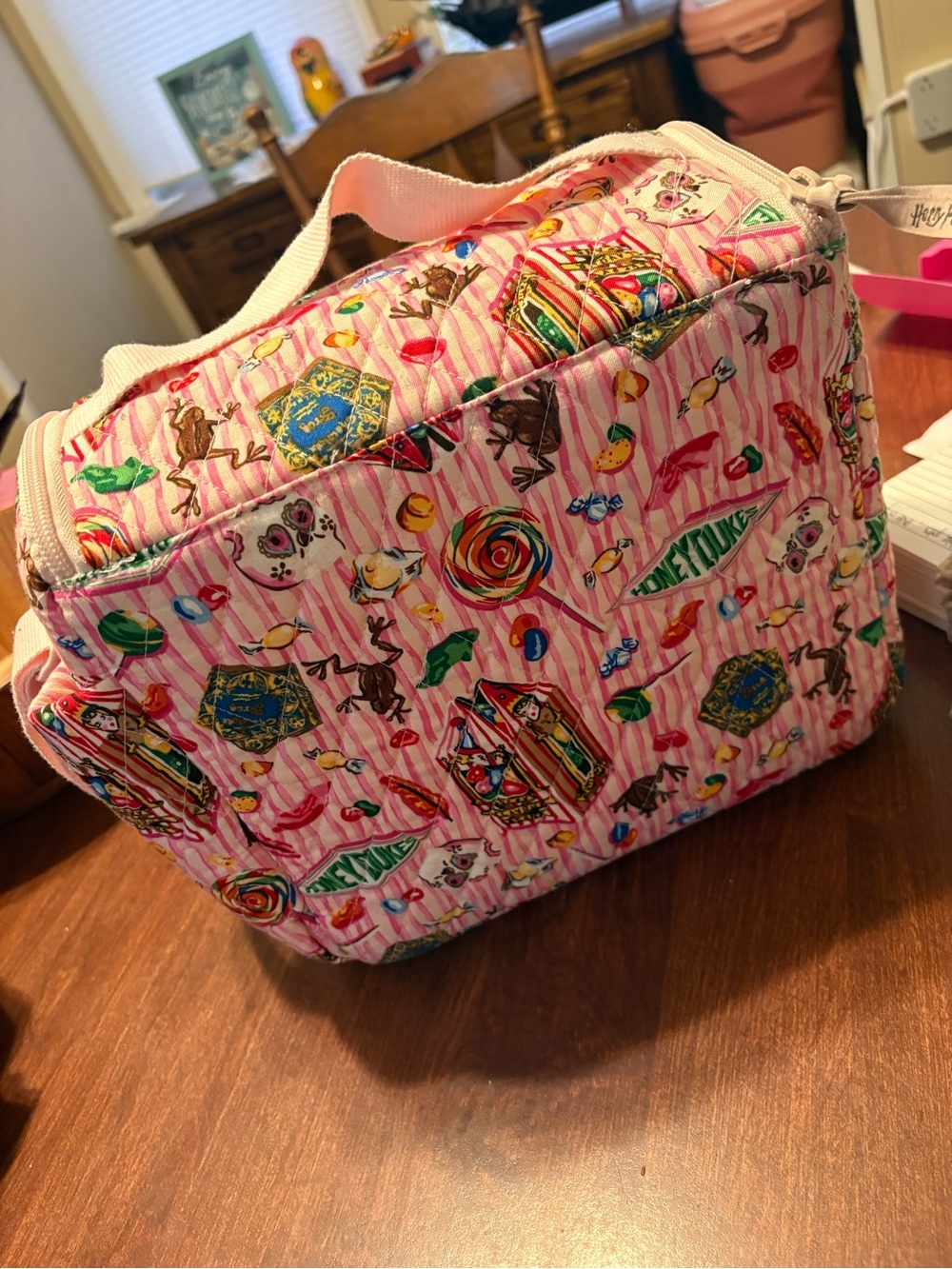 Vera Bradley x Harry Potter lunch tote - Picture 2 of 5